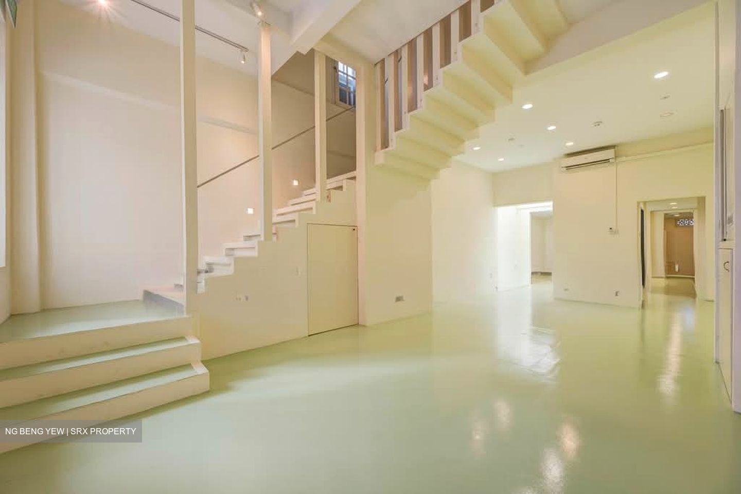 Keong Saik Road (D2), Shop House #570459361
